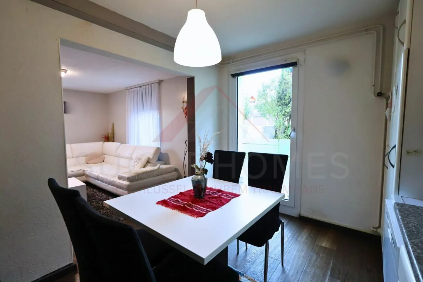 Maison individuelle à Ammerswil près de Lenzburg - charmante, située au calme et avec un potentiel de développement - Photo 4 sur 22