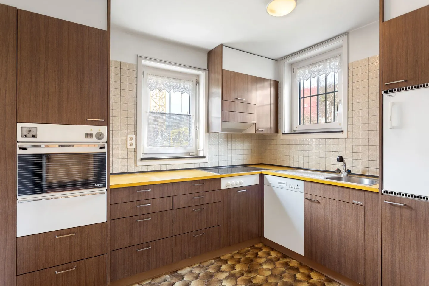 Living in the Green - Living Centrally! - Photo 5 of 13