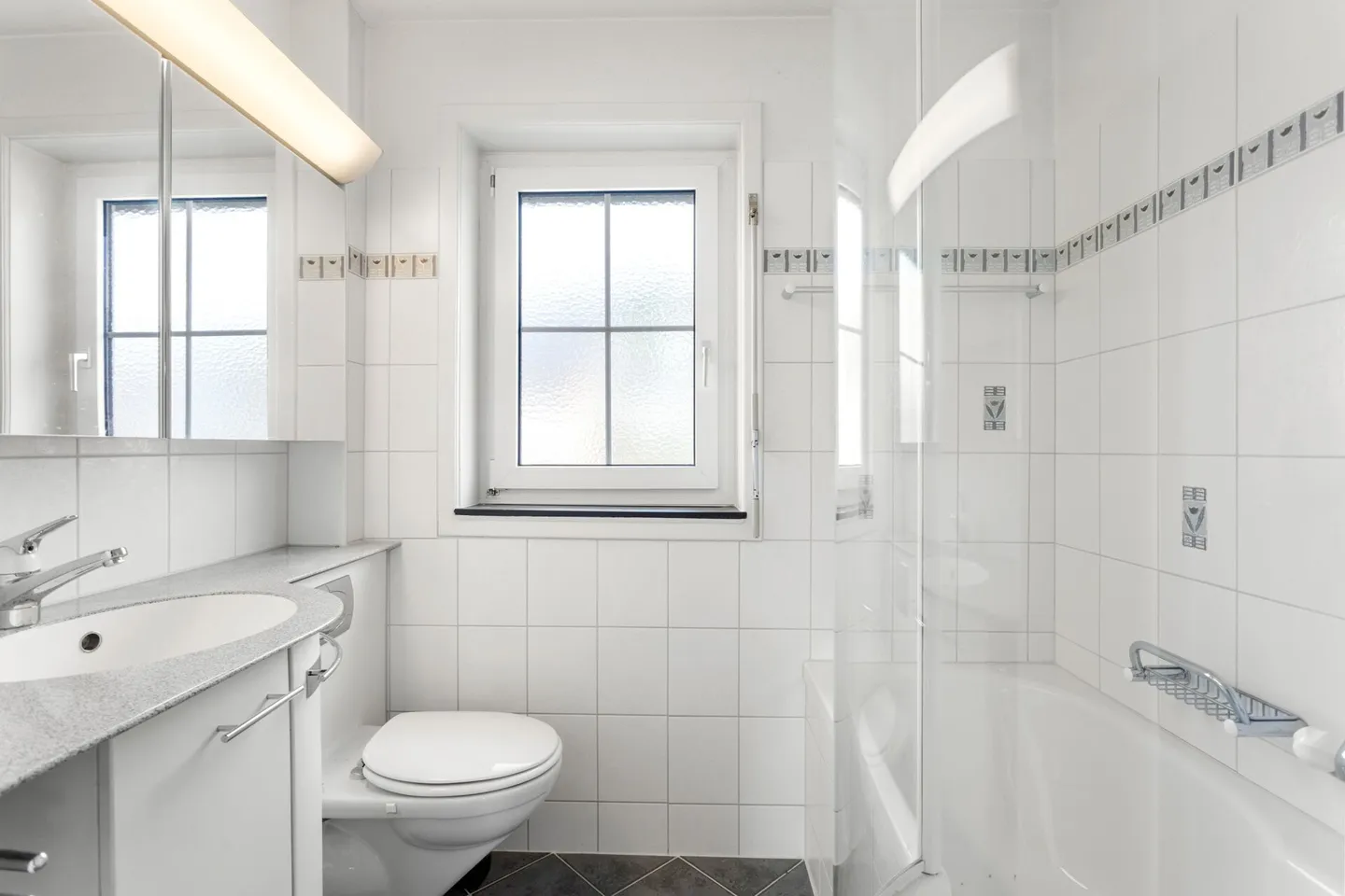 Living in the Green - Living Centrally! - Photo 6 of 13