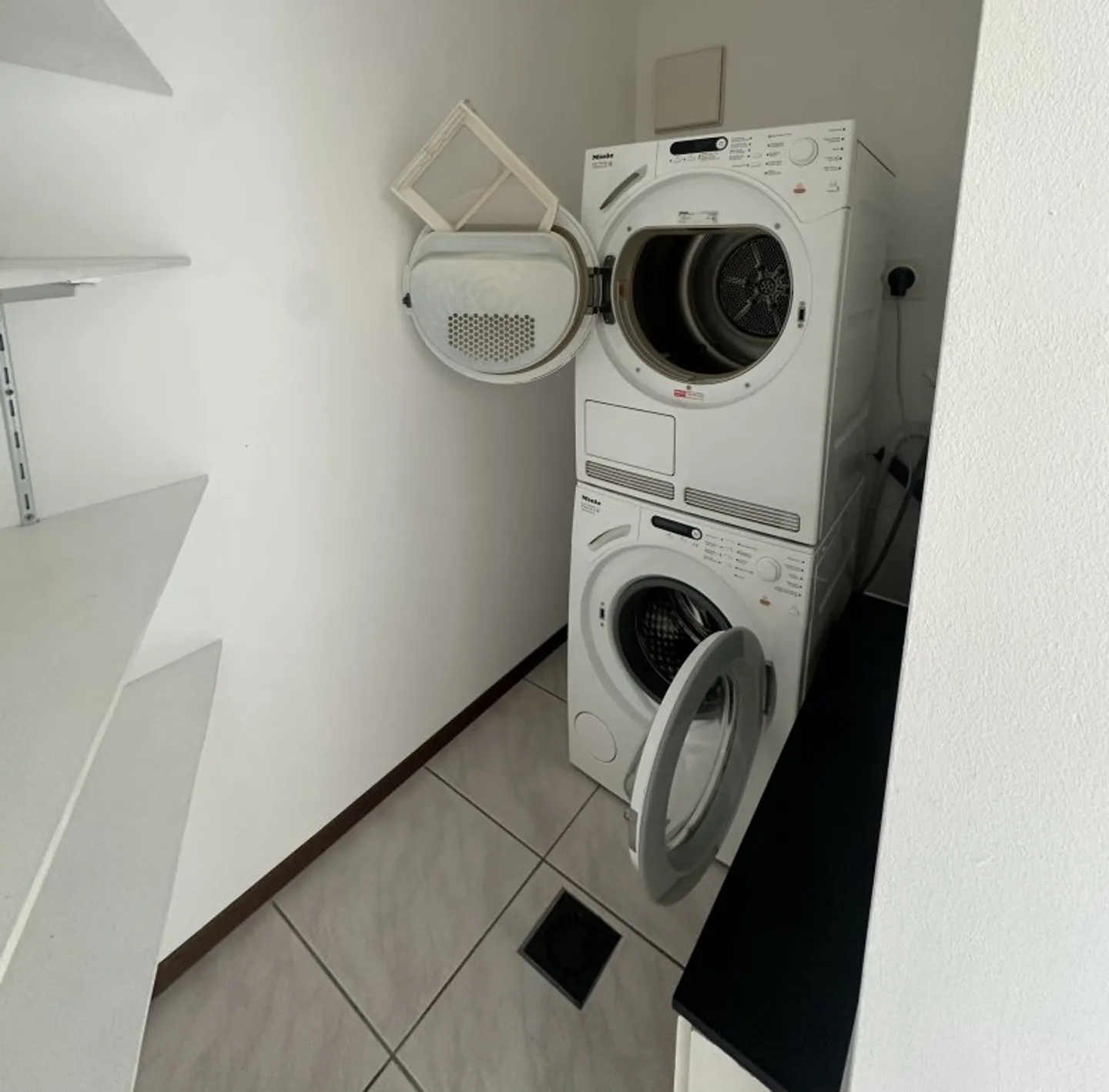 05107 - 4.5 Room Apartment - Rue du Château-Vieux 5 - Monthey - Photo 2 of 2