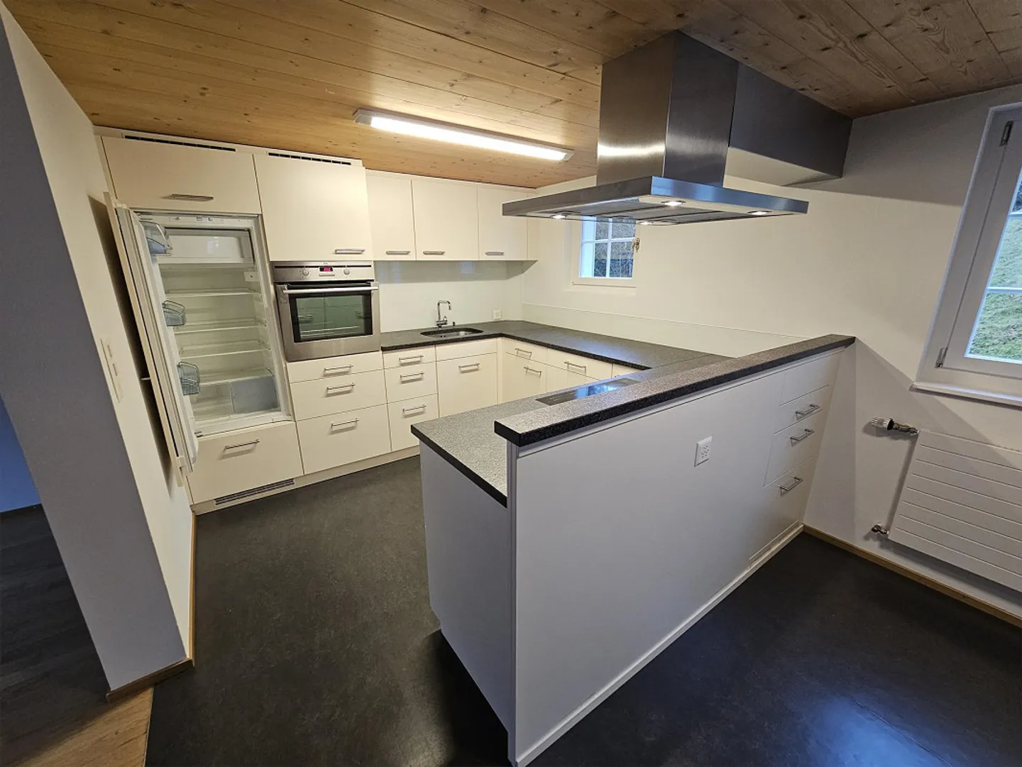 Sezione di casa di 6,5 stanze in una casa di fabbricante ristrutturata - Foto 12 di 12