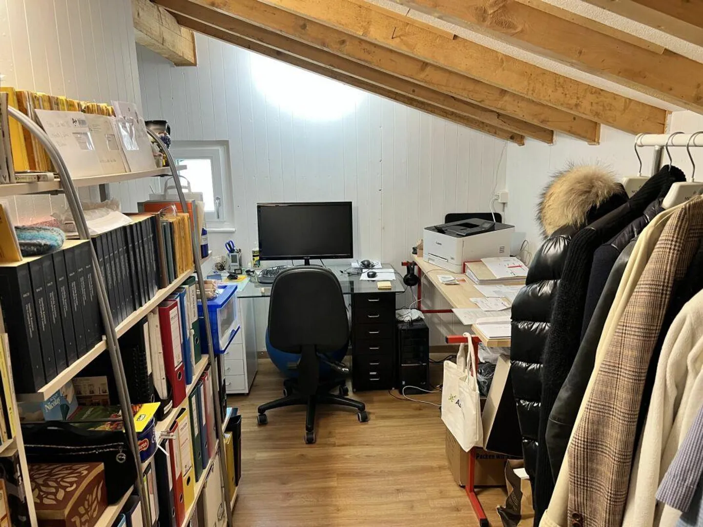 Casa unifamiliare con 4,5 stanze, giardino e terreno - Foto 17 di 19