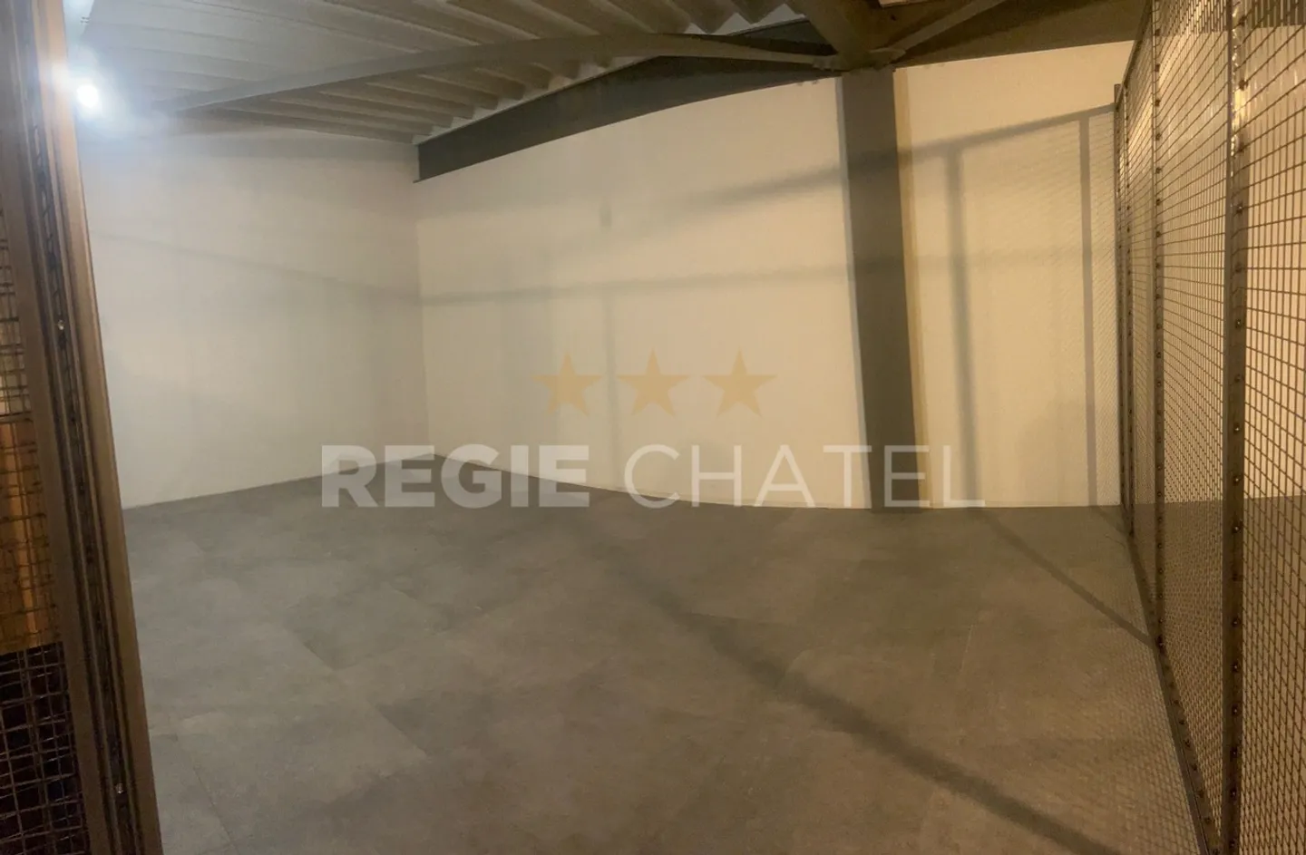 «Bureau 1 pièce» - Photo 3 sur 6