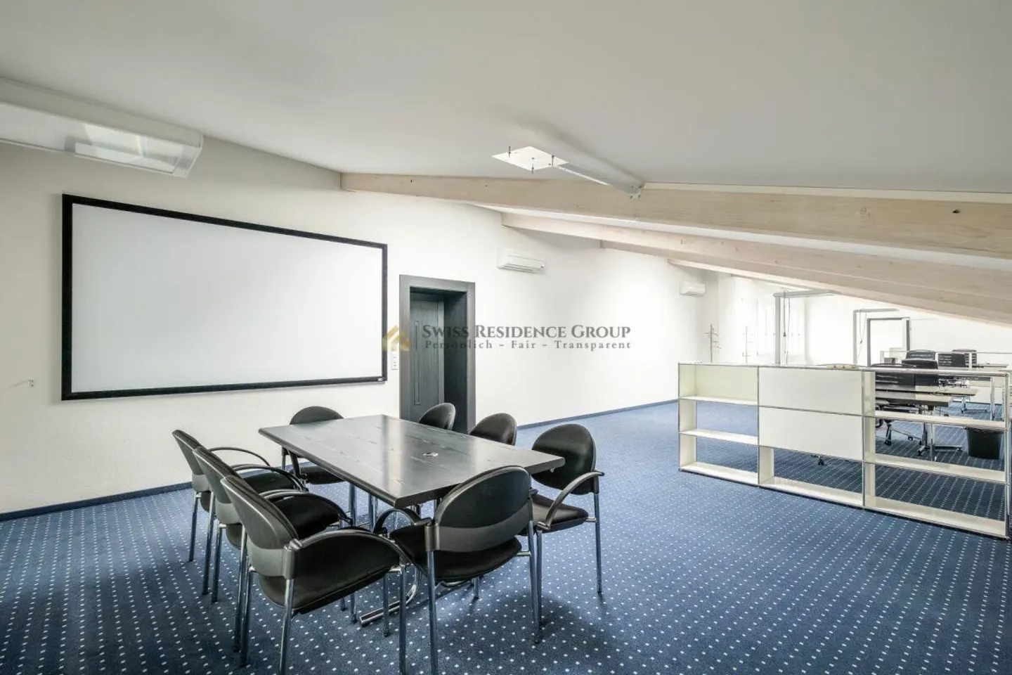 Versatile Office Space in a Central Location - Modern, Flexible and Easily Accessible - Photo 3 of 6
