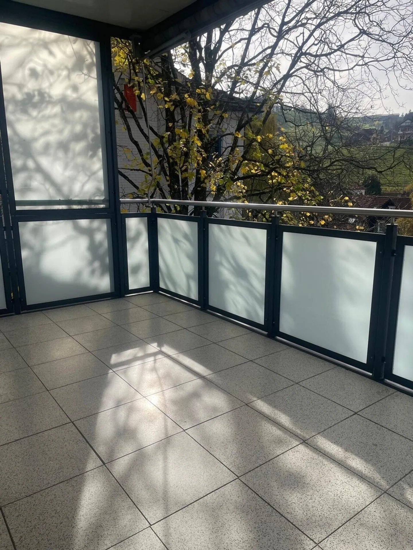 Helle und frisch renovierte 4-Zimmer-Wohnung mit Balkon und viel Platz - Photo 11 of 11