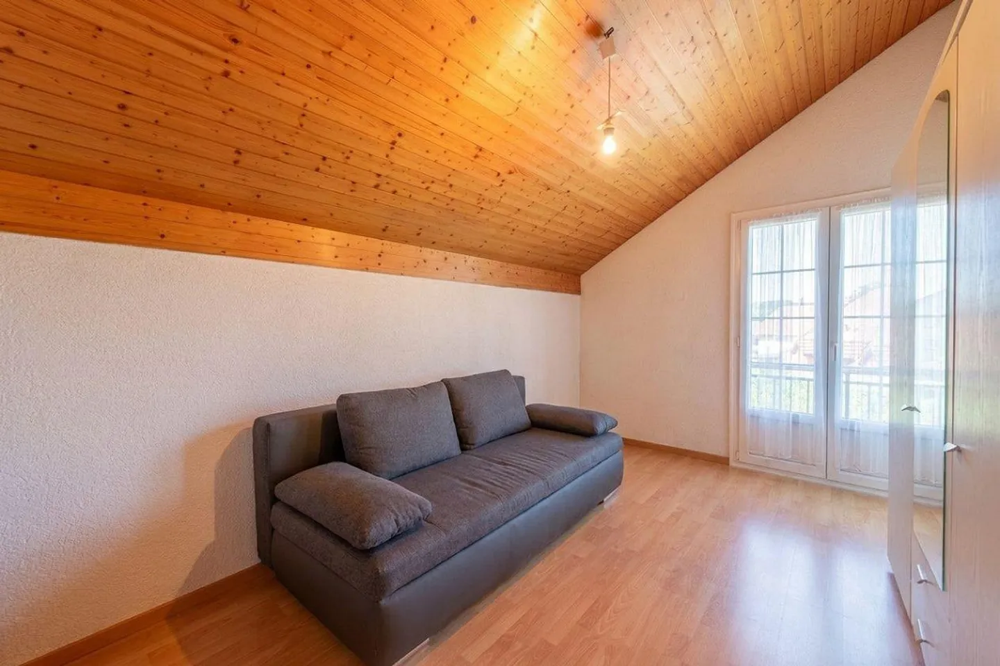 Une maison pour arriver : Maison de coin bien entretenue avec jardin et W... - Photo 13 sur 13