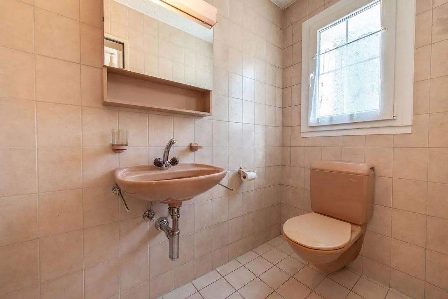 Une maison pour arriver : Maison de coin bien entretenue avec jardin et W... - Photo 7 sur 13
