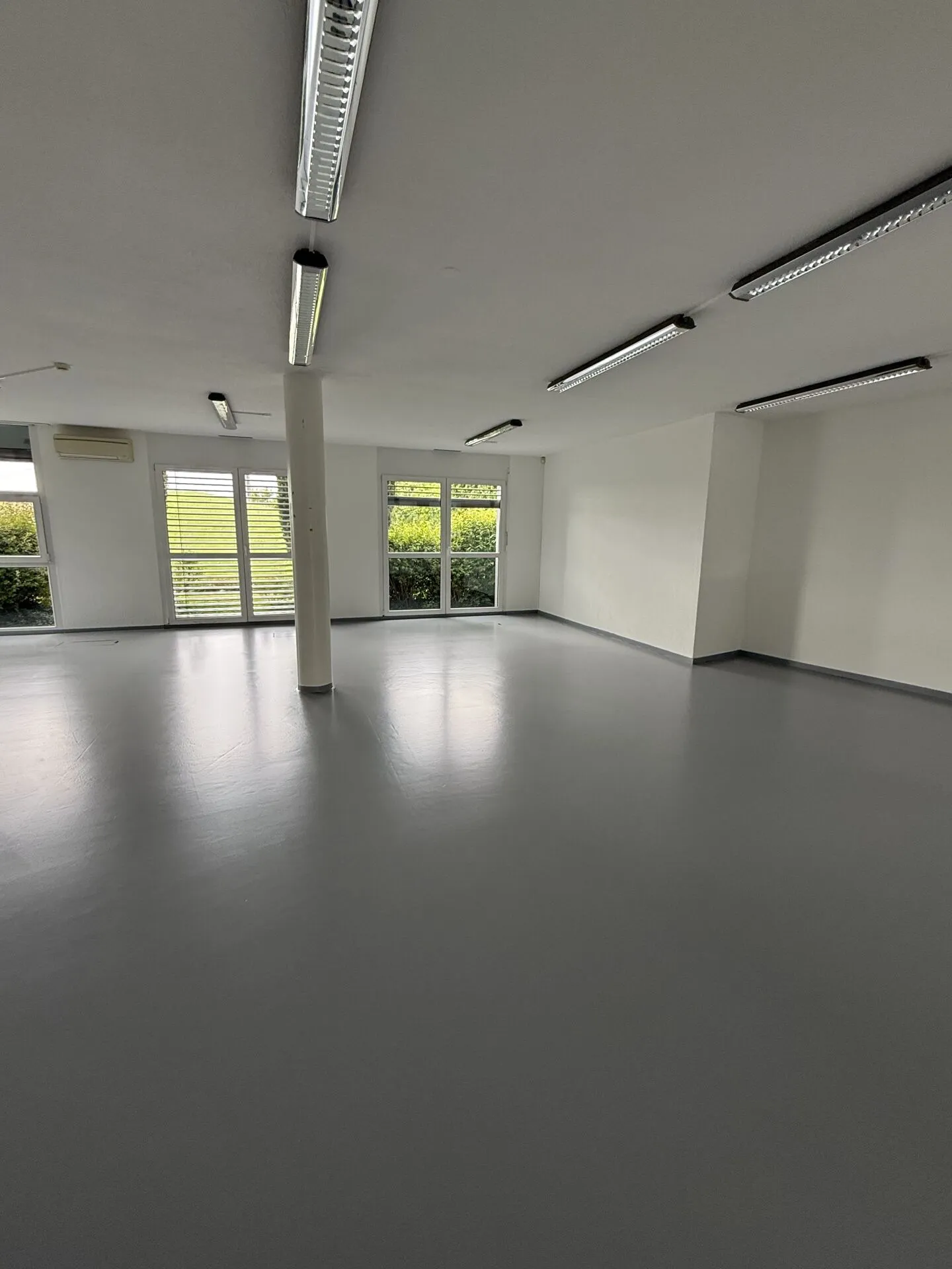 Spazio commerciale - Foto 5 di 7