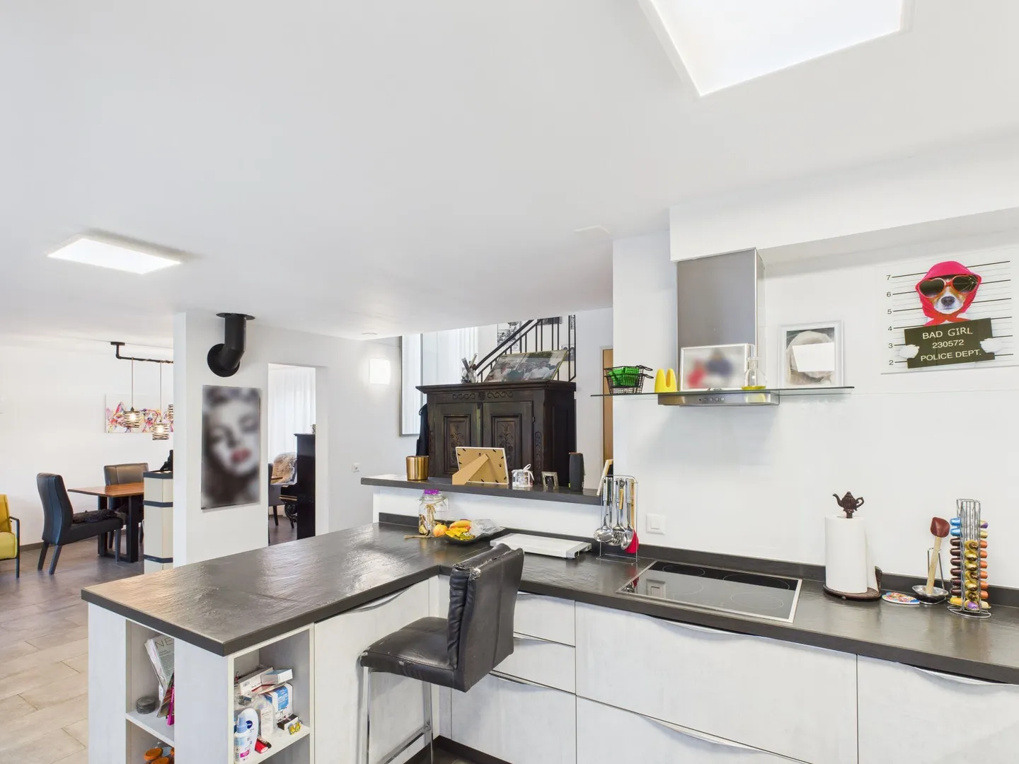 Casa da sogno ad Aesch con comfort moderni e posizione tranquilla - Foto 4 di 9