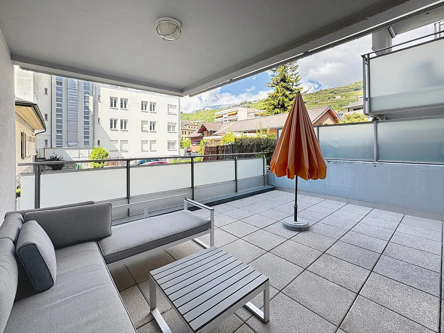 Sion, appartement 3.5 pièces avec terrasse et parking - Photo 1 sur 13