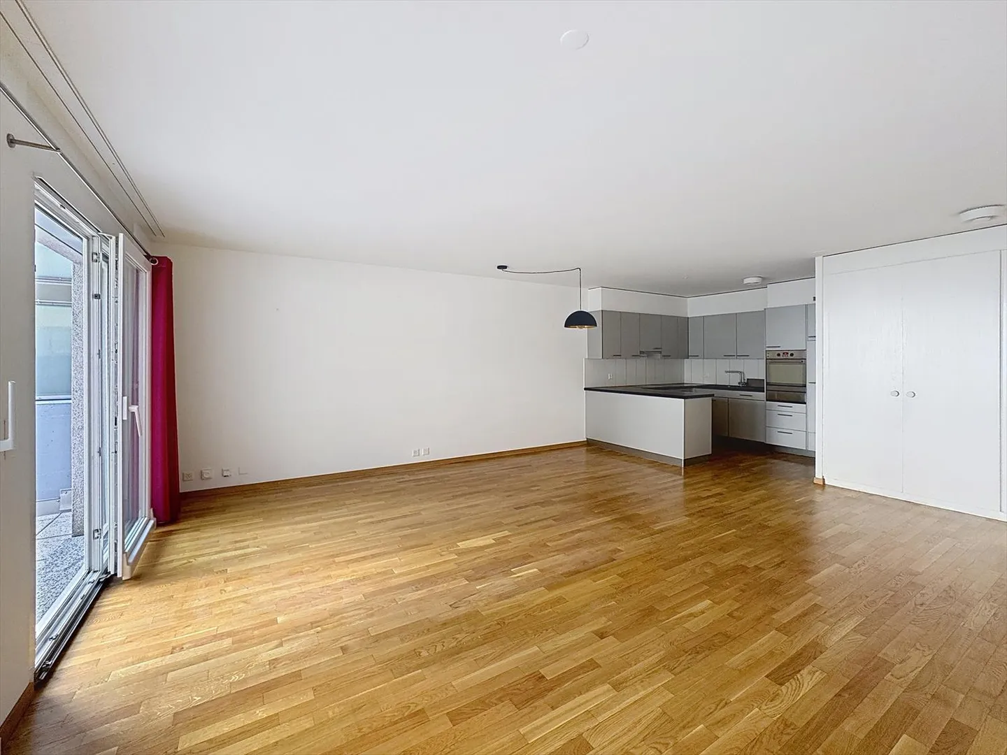 Sion, appartement 3.5 pièces avec terrasse et parking - Photo 2 sur 13