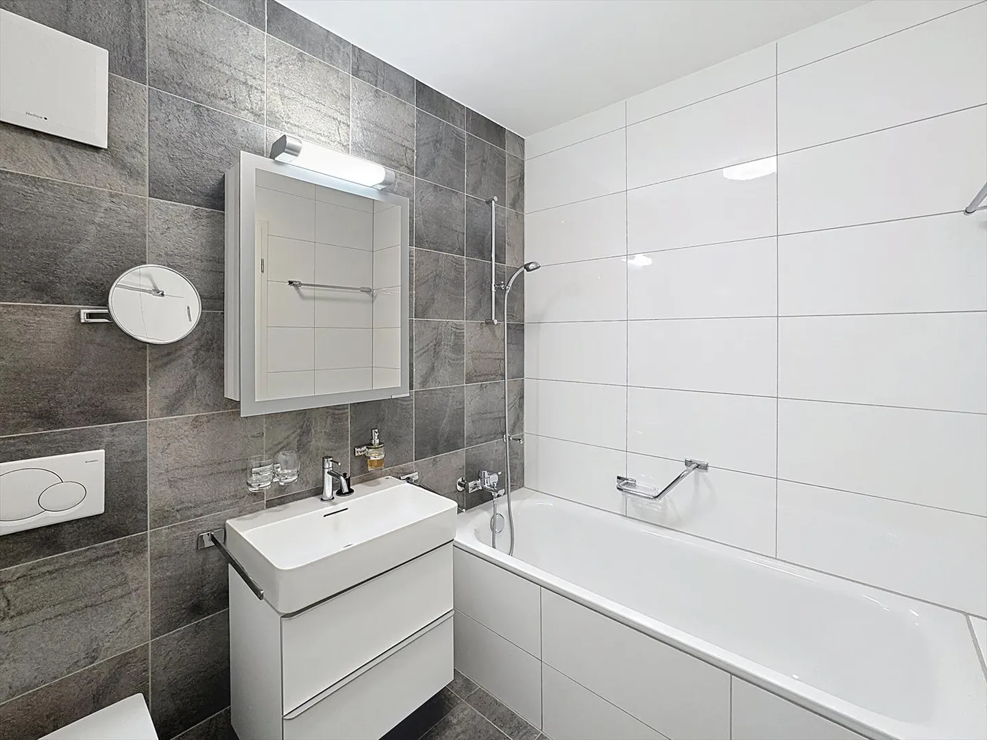 Sion, appartement 3.5 pièces avec terrasse et parking - Photo 12 sur 13