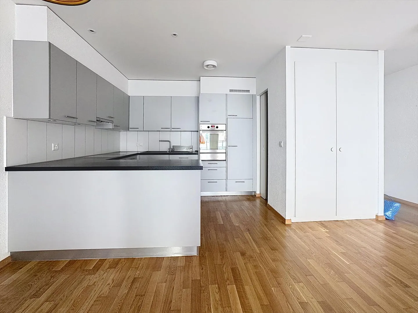 Sion, appartement 3.5 pièces avec terrasse et parking - Photo 6 sur 13