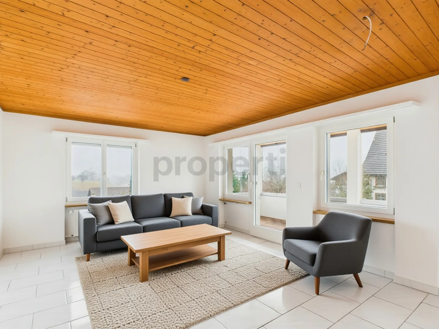 Appartement spacieux avec jardin - Photo 1 sur 13