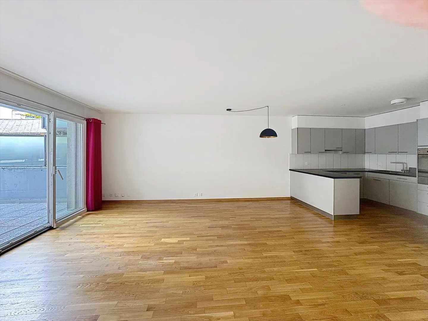 Sion, appartement 3.5 pièces avec terrasse et parking - Photo 7 sur 13