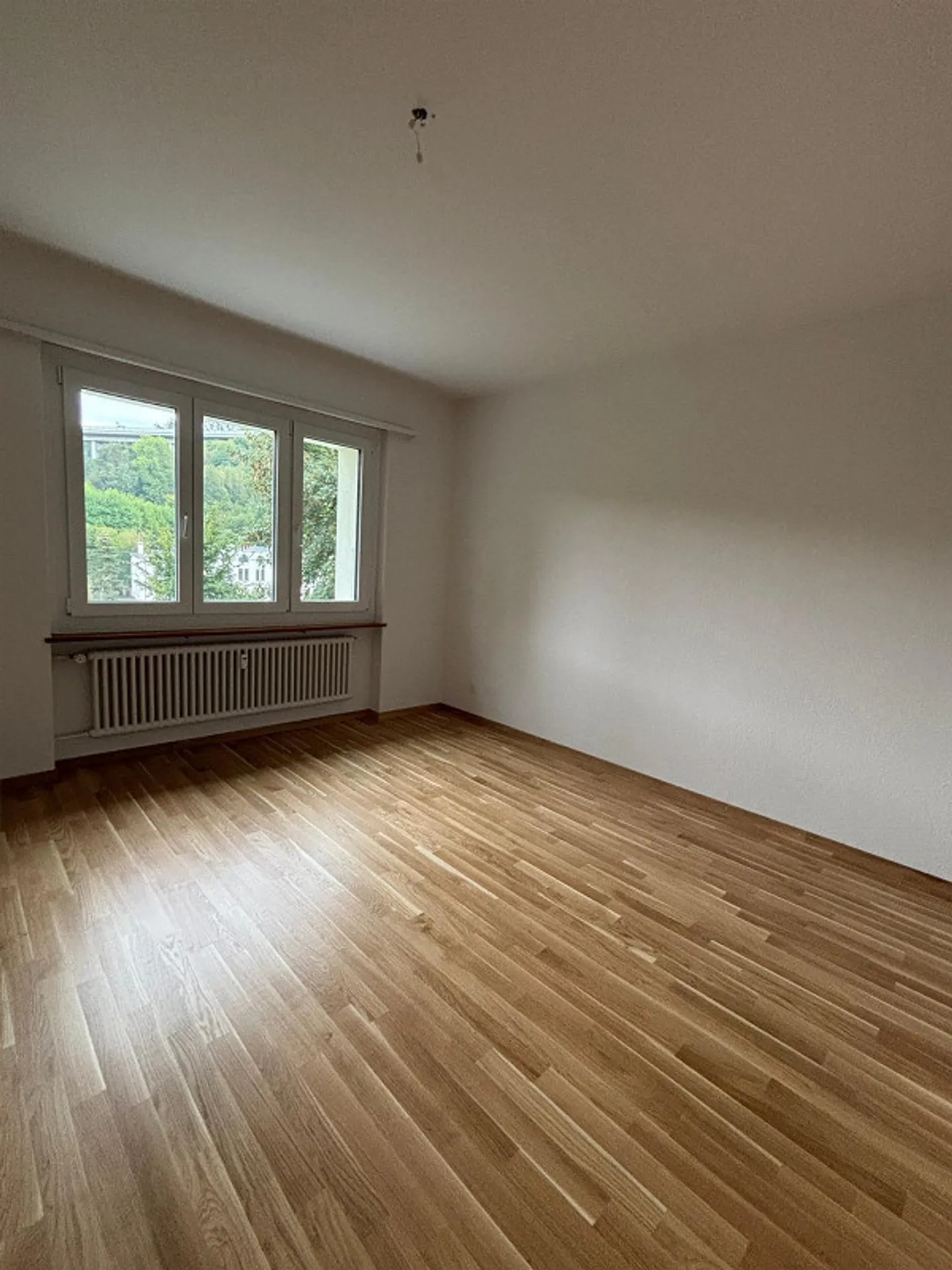Vivre avec une vue : Appartement lumineux avec vue sur l'Aare et Felsenau - Photo 5 sur 10