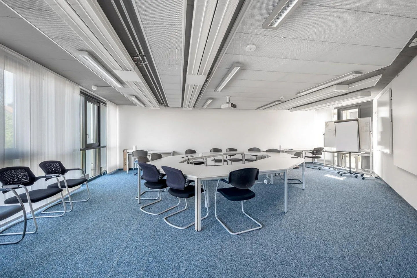 Office Building Inwilerried - where ideas get space - Photo 3 of 5