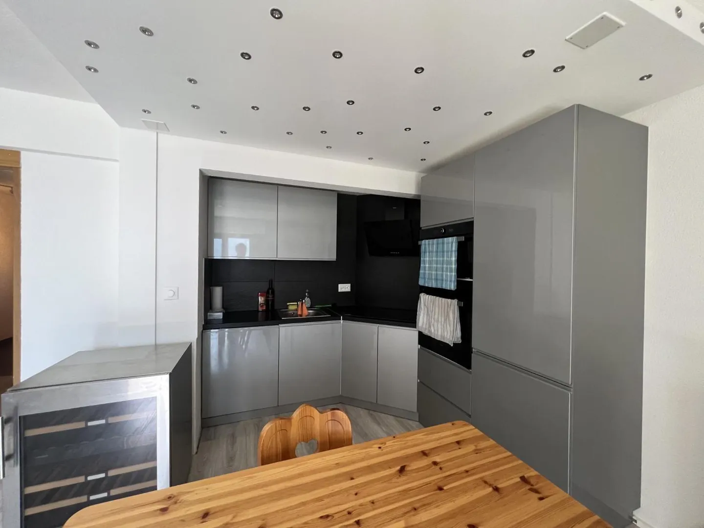 2.5-room apartment with a view - Photo 4 of 6
