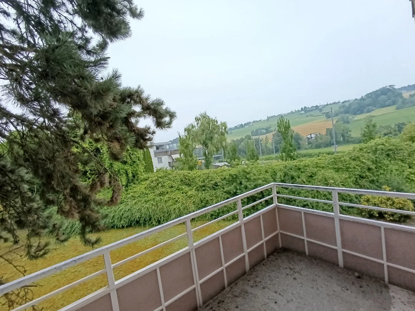 Your new family happiness! Spacious 5.5-room semi-detached house in Rudolfstetten - Photo 15 of 15
