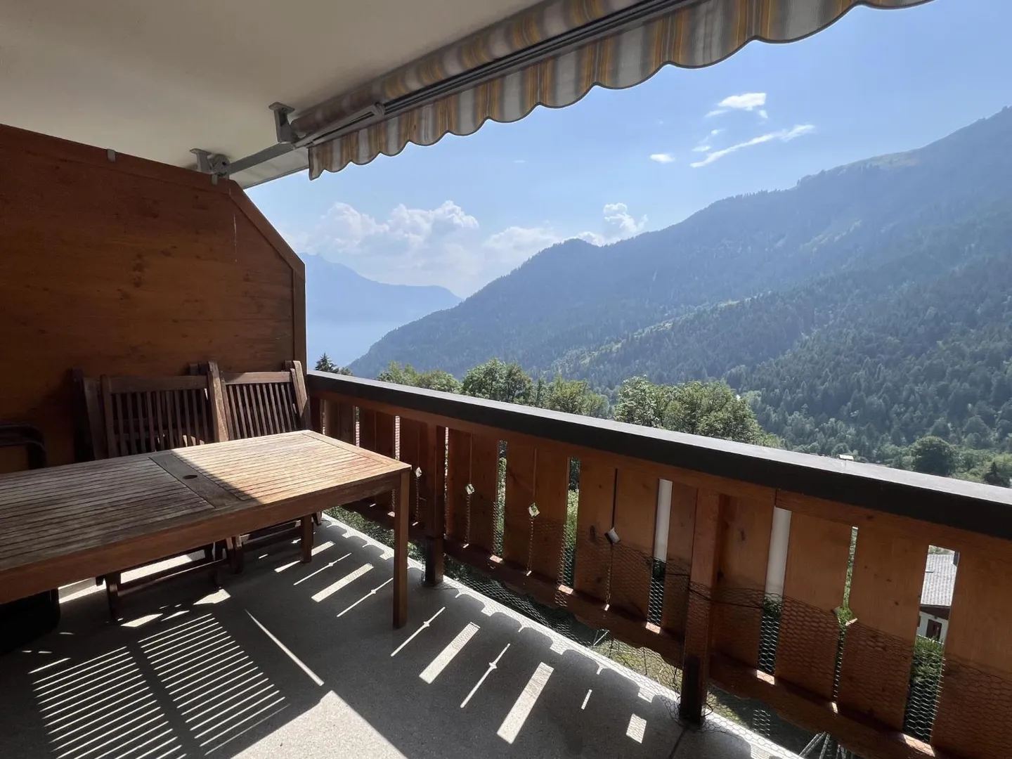 2.5-room apartment with a view - Photo 5 of 6