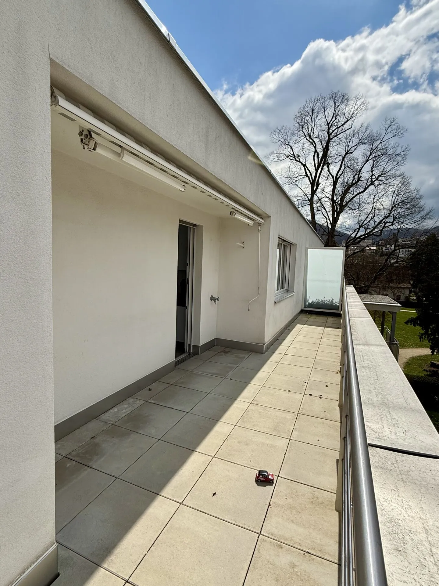 Attico nel centro di Pratteln vicino al parco Joerin - Foto 9 di 10