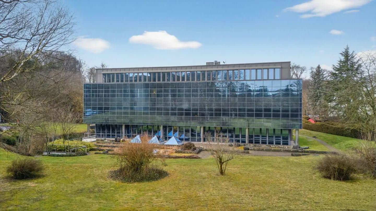 Modernes Büro in Muri - Foto 1 von 9