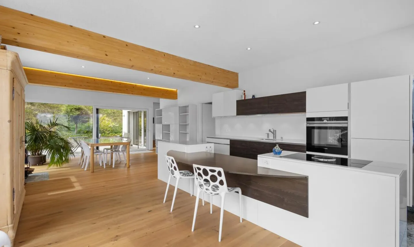 Außergewöhnliche Residenz: Obergeschoss mit Panoramablick auf die Alpen - Foto 4 von 11