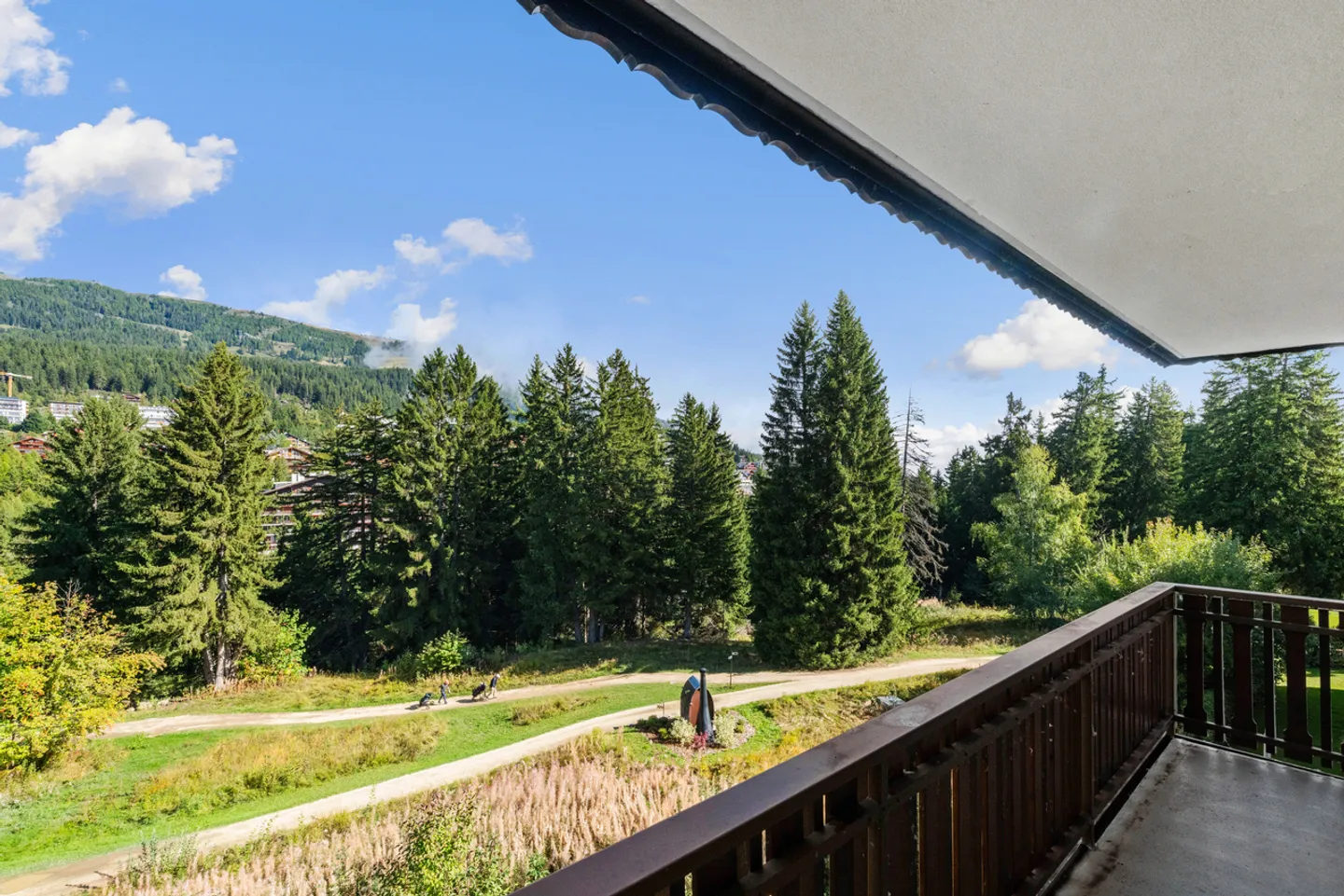 4006. 4,5-Zimmer Luxuswohnung, nahe dem Zentrum von Crans - Foto 11 von 21