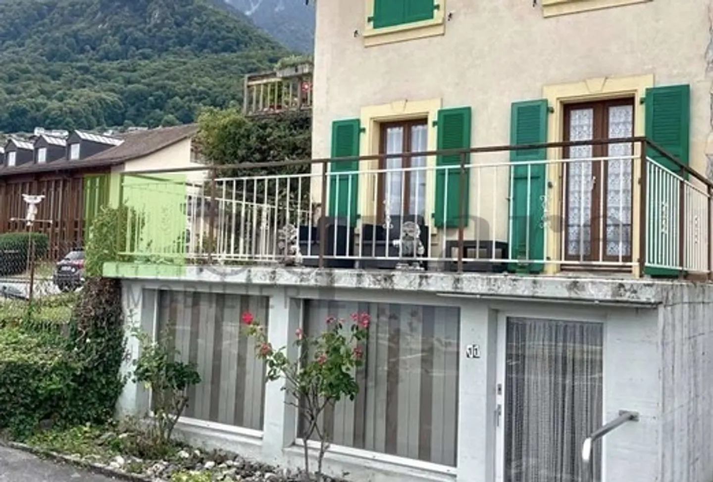 House with panoramic view of Lake Geneva - Photo 4 of 4