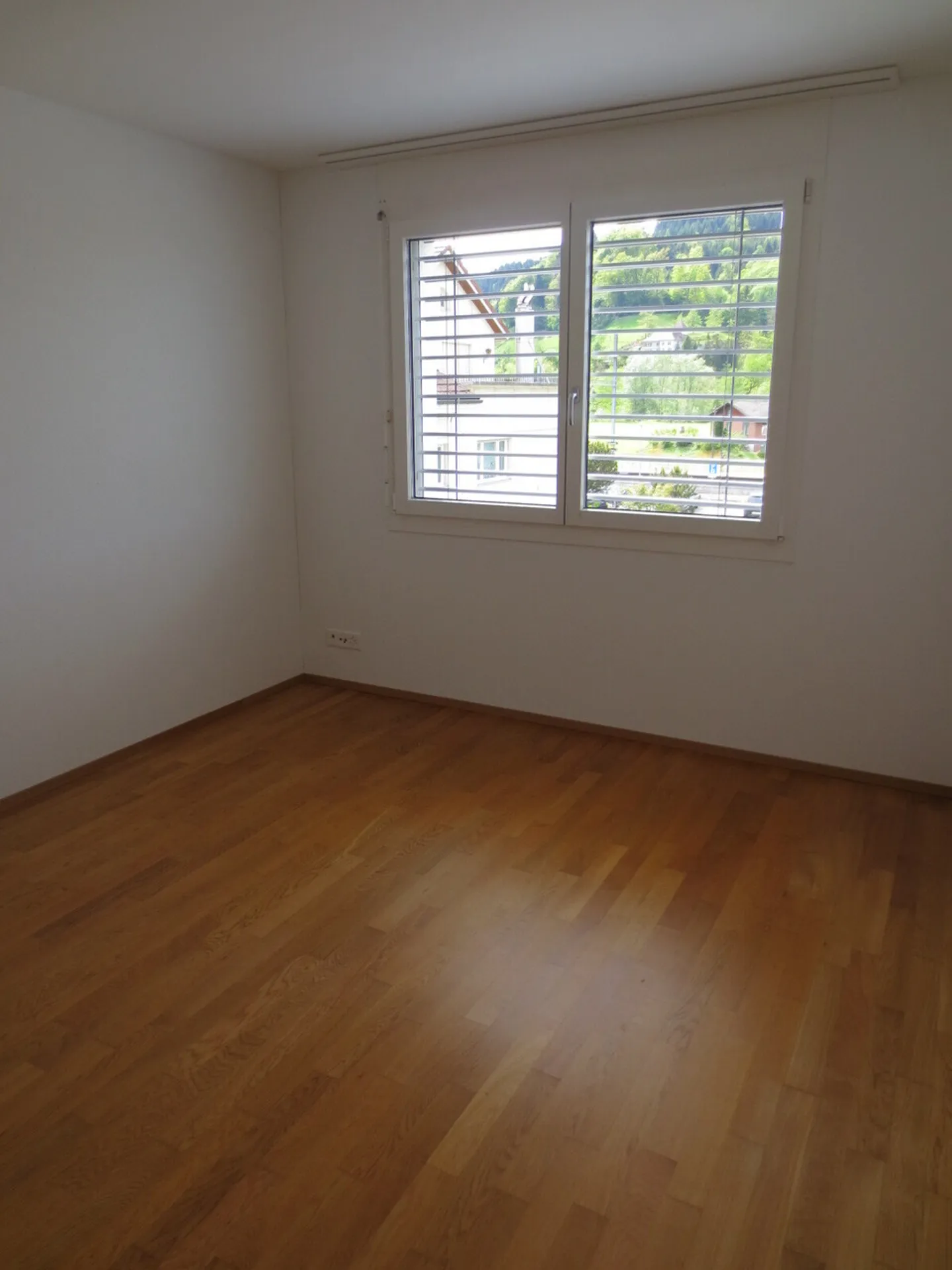 Appartement lumineux - à une minute à pied de la gare de Dagmersellen. - Photo 8 sur 10