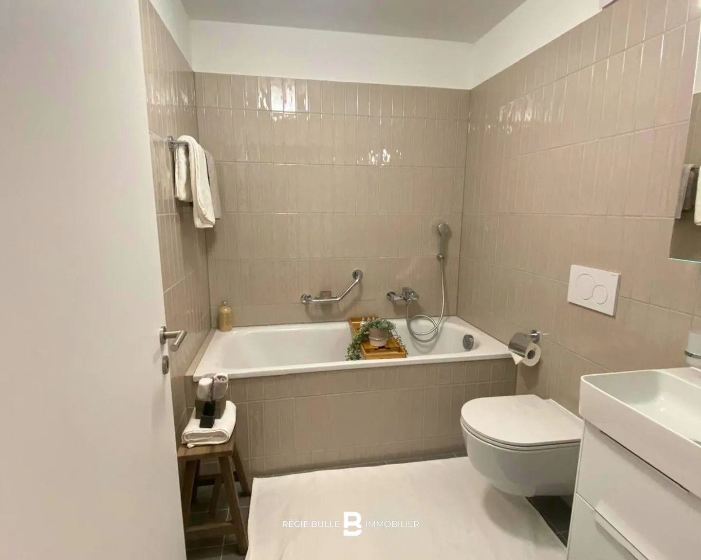 Plaffeien - Bellissimo appartamento di 4,5 locali in affitto - Foto 8 di 11