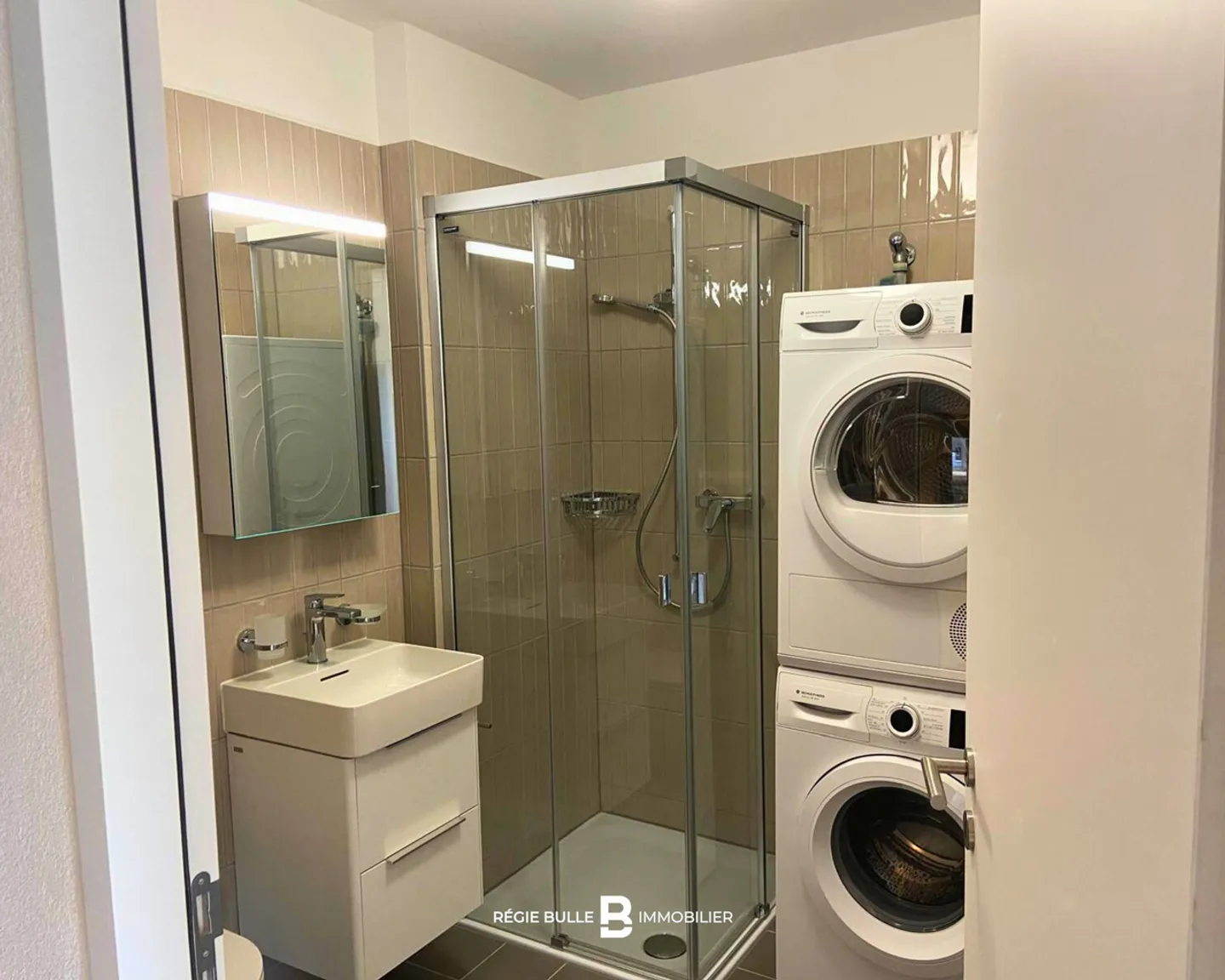 Plaffeien - Bellissimo appartamento di 4,5 locali in affitto - Foto 9 di 11