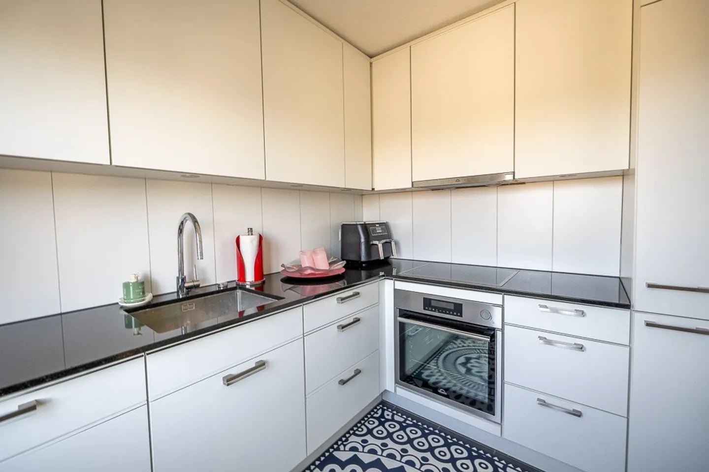 Vivere Elegante - Appartamento 2 Camere con Balcone - Foto 5 di 8