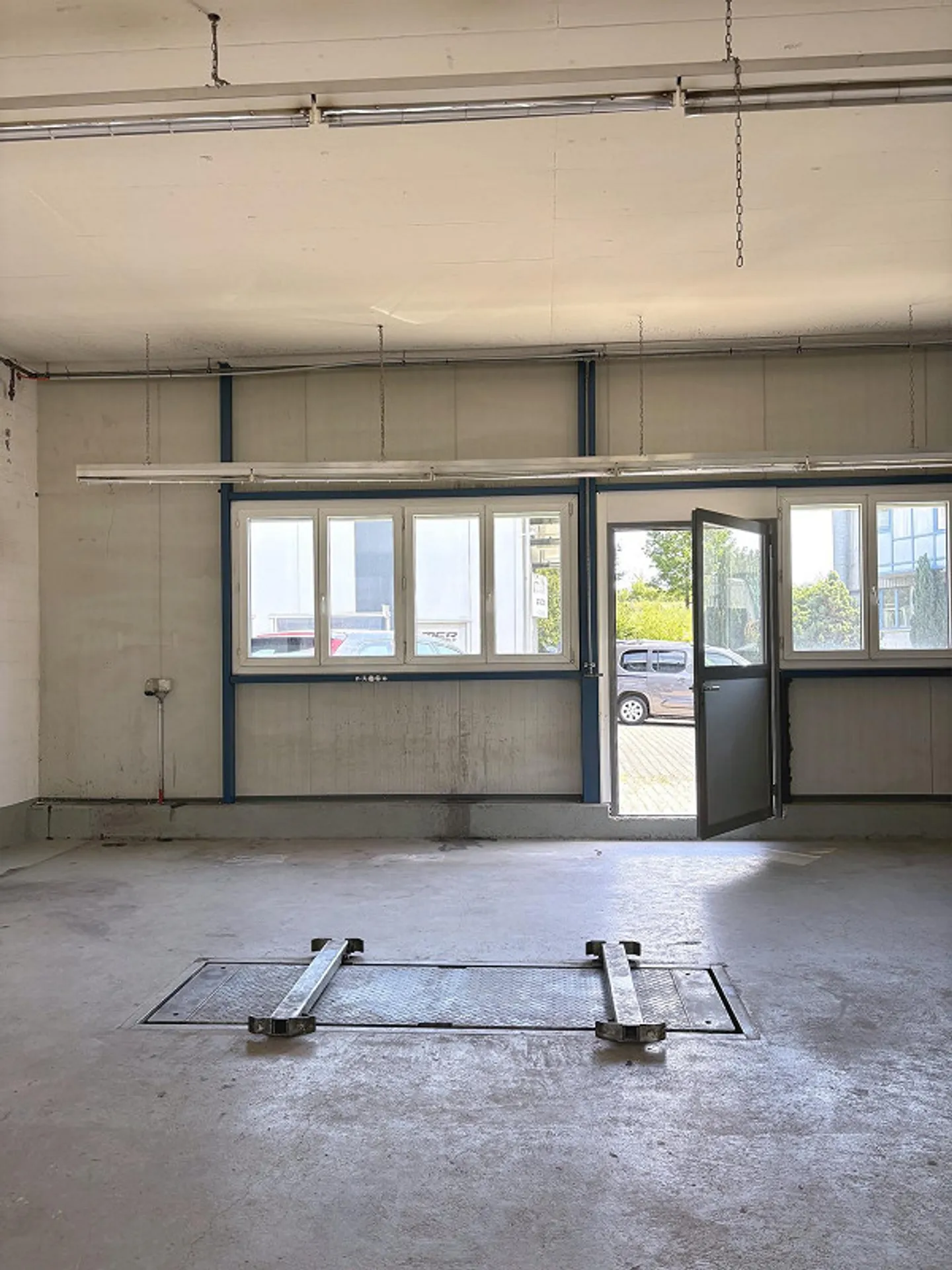 Propriété commerciale/industrielle à louer à Wil ZH - Photo 6 sur 8