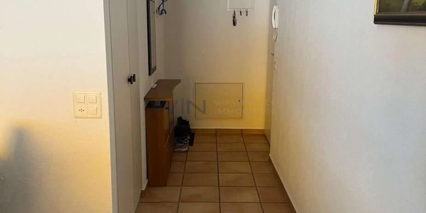 3.5-Room Apartment with Lake View in Magadino - Photo 12 of 13
