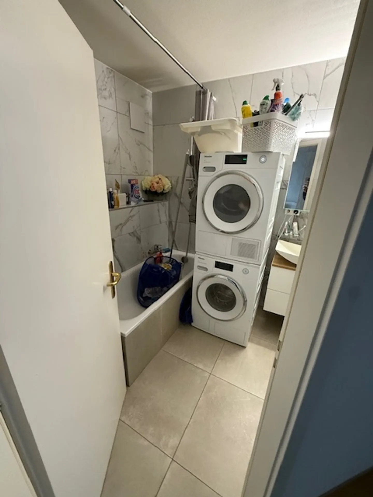 Zu vermieten - 4,5 Zimmer - 106m2 + Balkon - Quartier de Boisy-sur-Lausanne - Foto 11 von 15