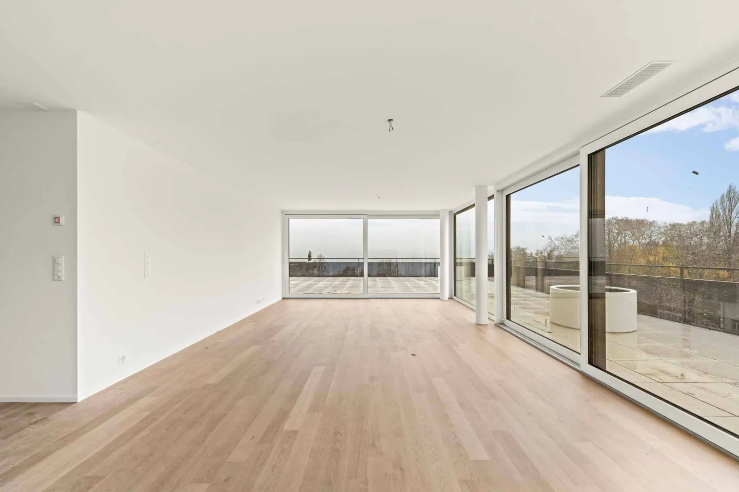 Magnifico attico di 5,5 stanze con terrazza di 249m2 - Foto 7 di 11