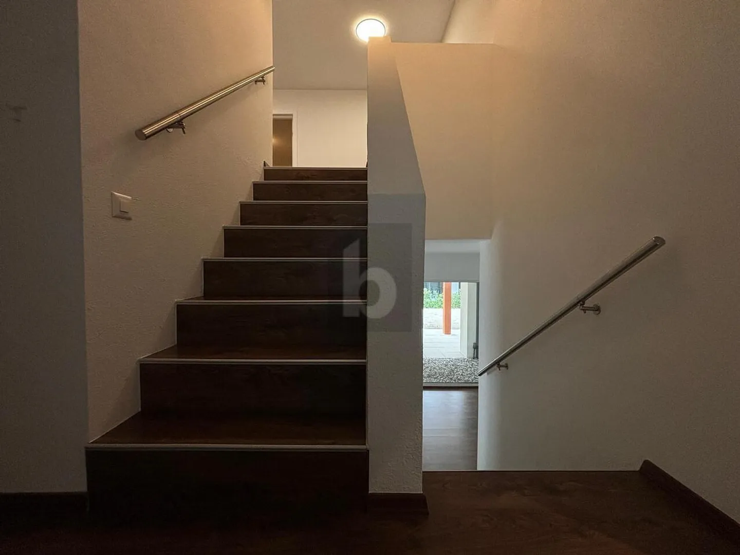 NEU UND PERFEKT GELEGEN! - Foto 2 von 6