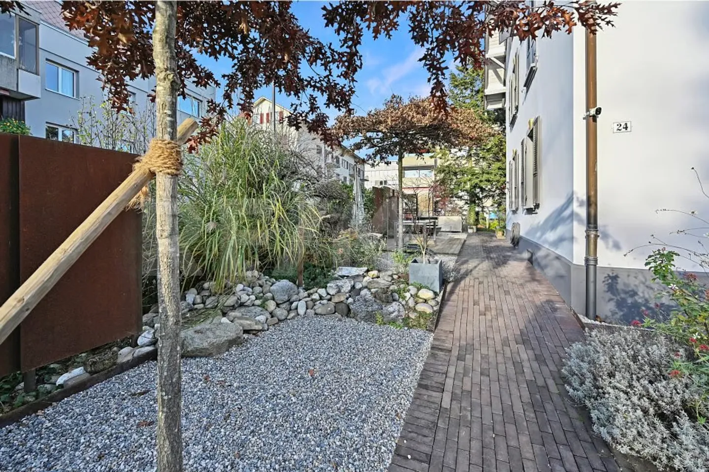 Elegantes Einfamilienhaus in Solothurn - Foto 3 von 13
