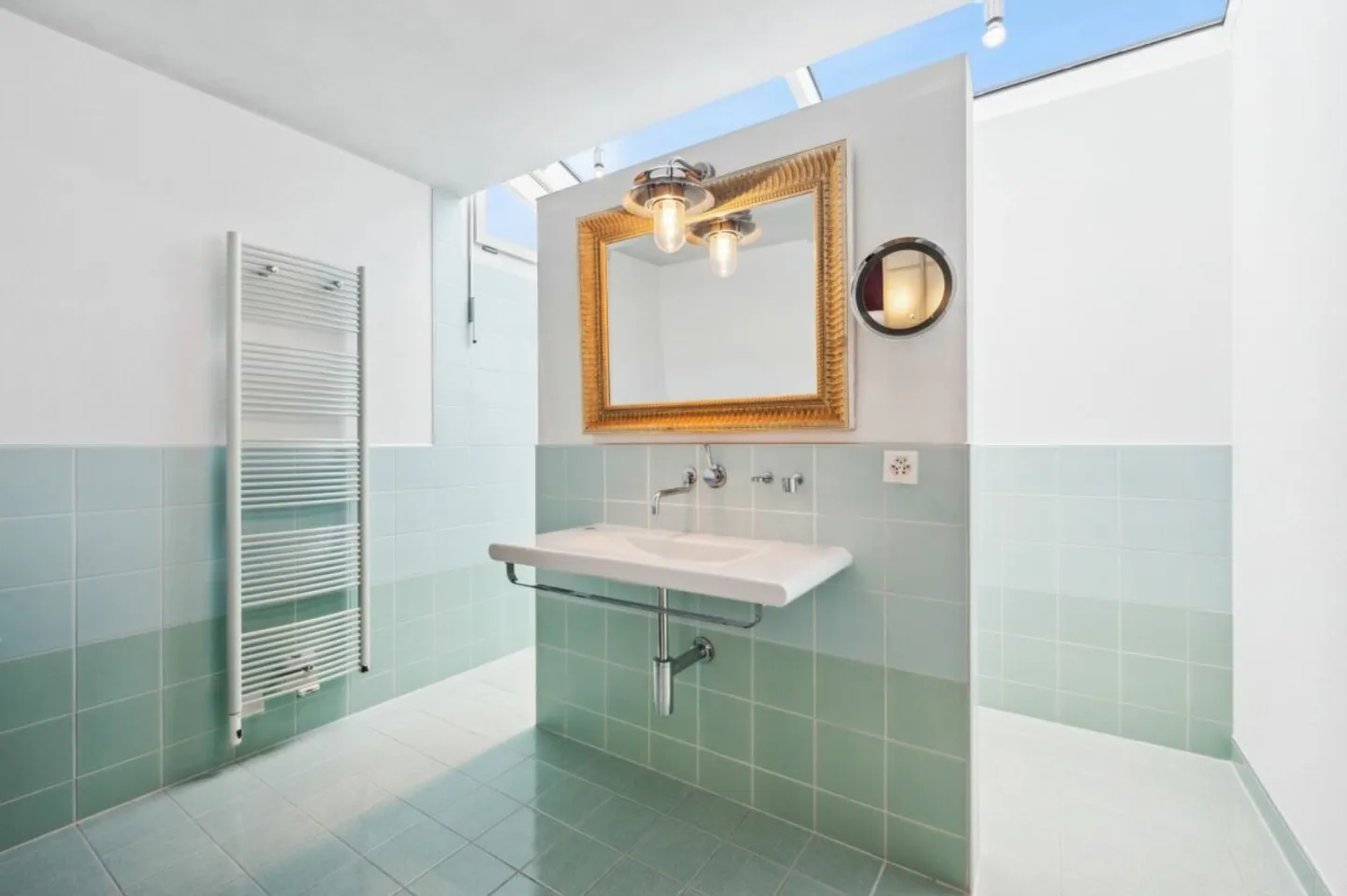 Exclusive 6.5-Room Villa Near the Lake - Photo 8 of 14