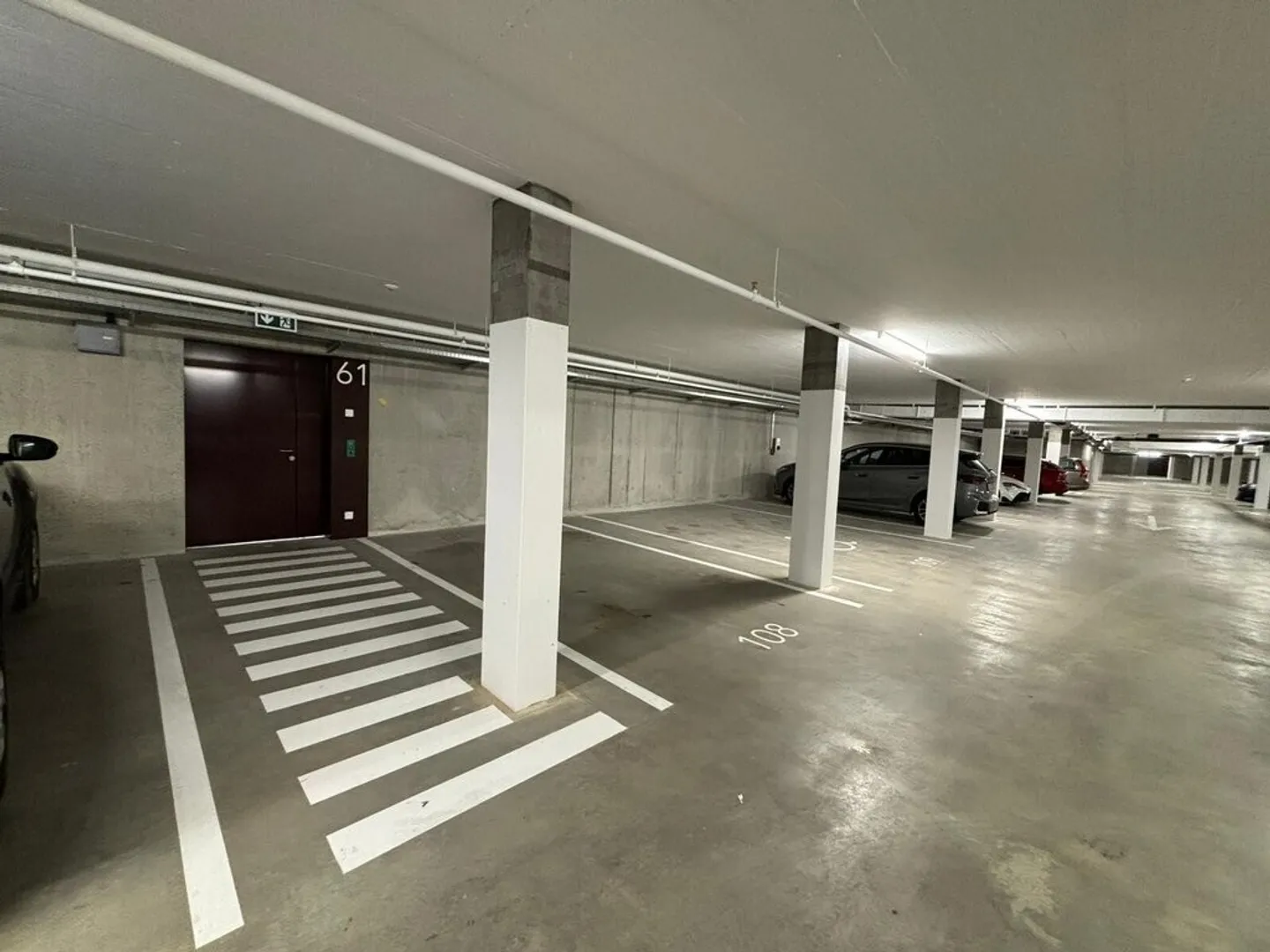 Posti auto sotterranei disponibili in una zona residenziale - Foto 2 di 2