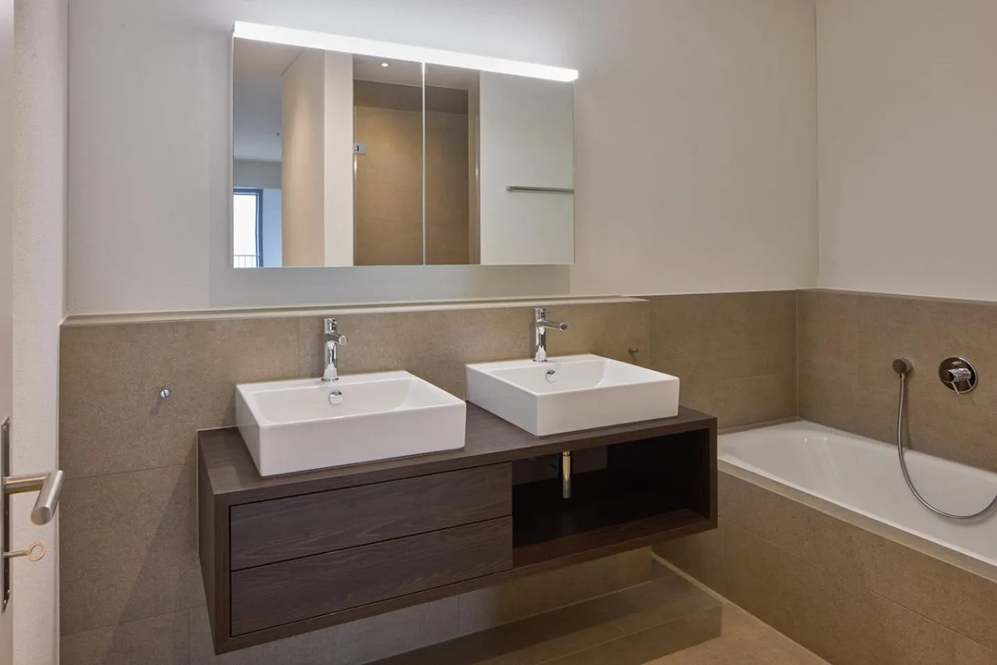 Moderne Wohnung mit Pilatusblick - Foto 4 von 4