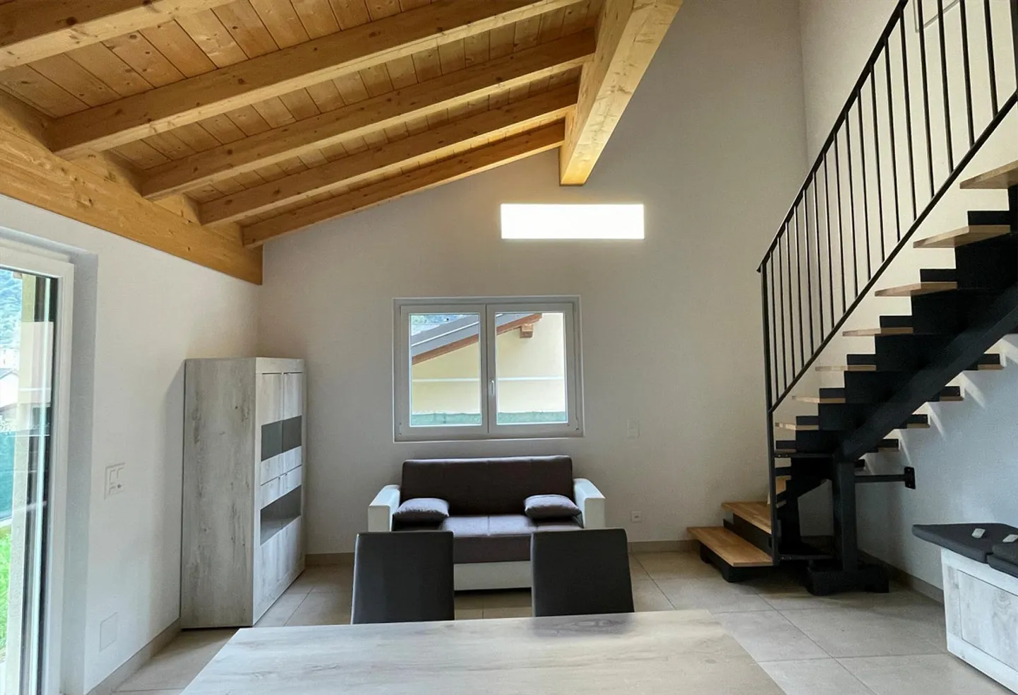 New single-family villa with garden just 5 minutes from Biasca - Photo 9 of 14