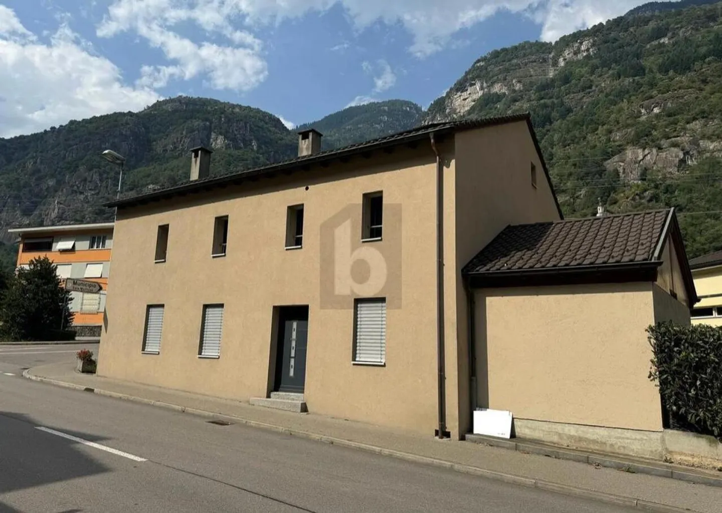 Spacious Duplex in Central Bodio - Photo 1 of 6