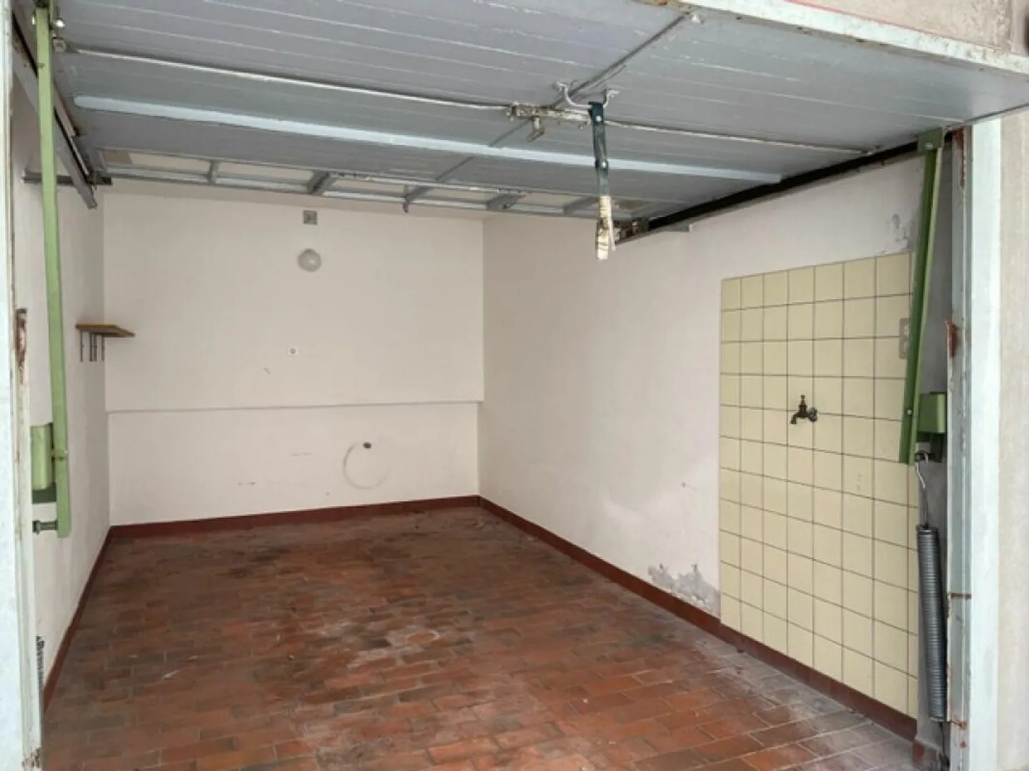 Zentrale Garage zur Miete in St. Gallen - Foto 2 von 3