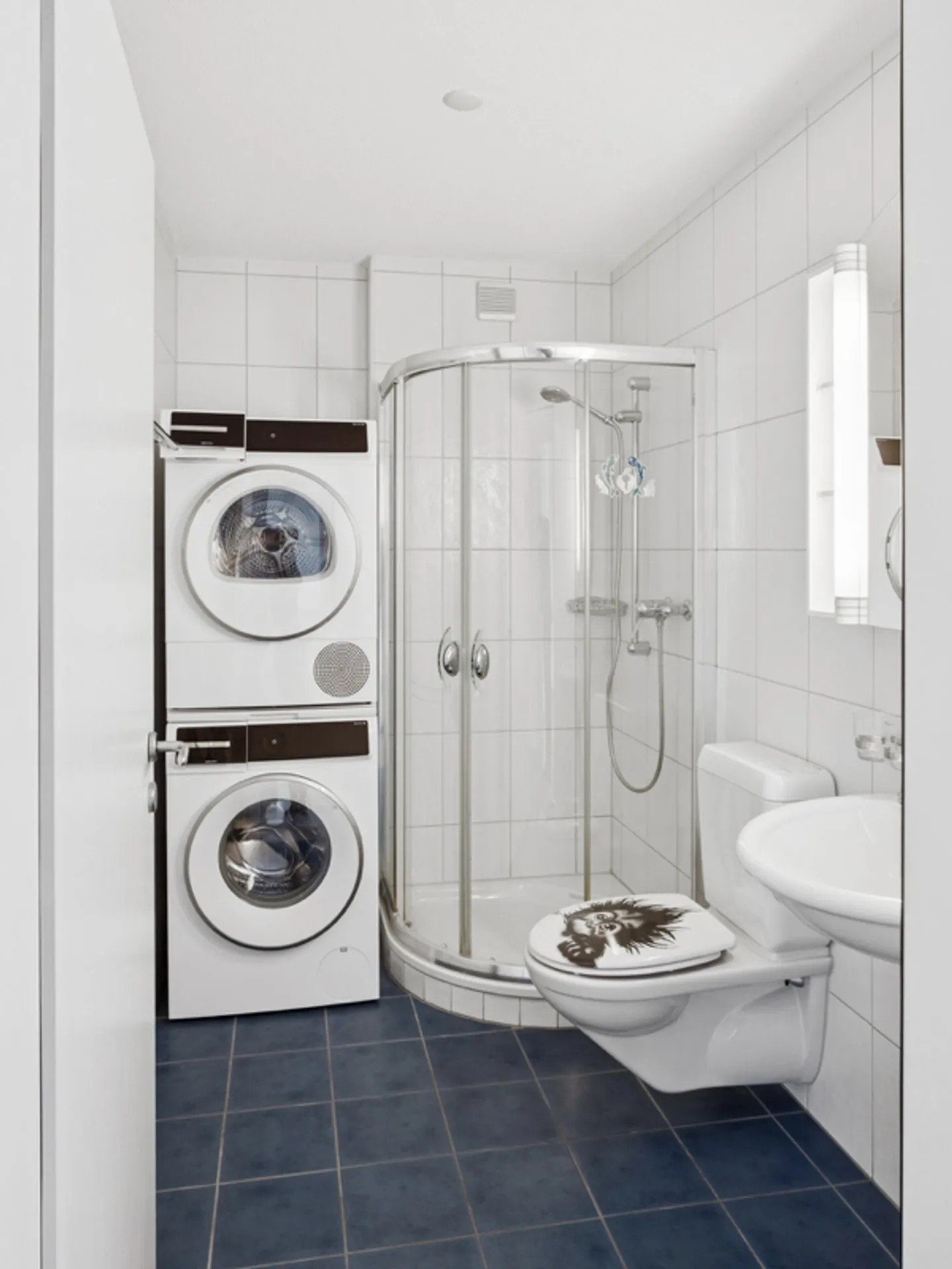 4.5-room apartment with 122 m², 15.7 m² loggia & Swedish stove Living with comfort in Lyss - Photo 7 of 9