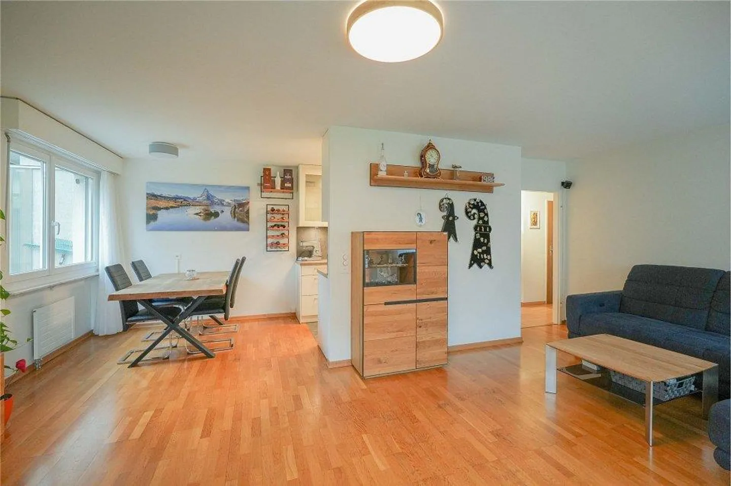 Ben tenuto e conveniente - Appartamento di 4,5 stanze con un giardino accogliente - Foto 4 di 13