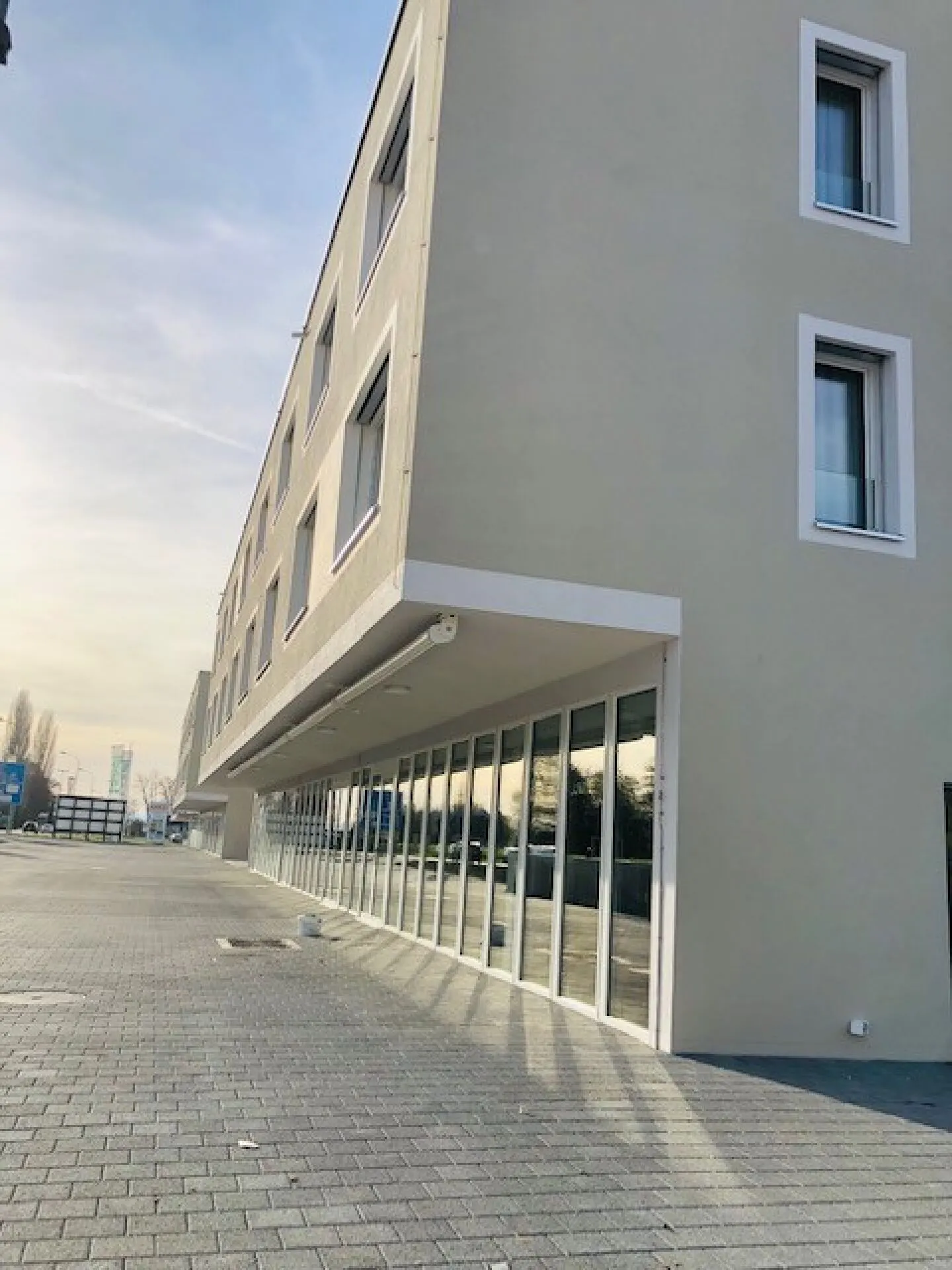 Gewerbefläche in Avenches - Foto 3 von 4