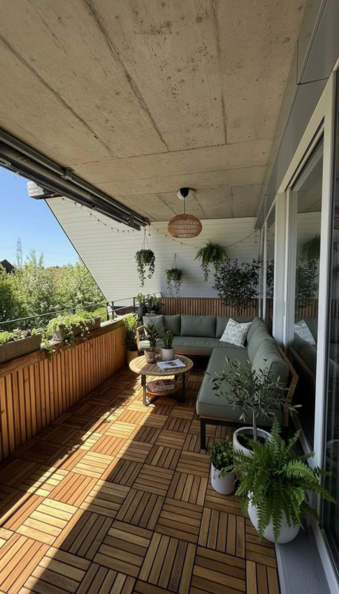 Moderne 2.5-Zimmer-Wohnung mit Balkon - Foto 3 von 13