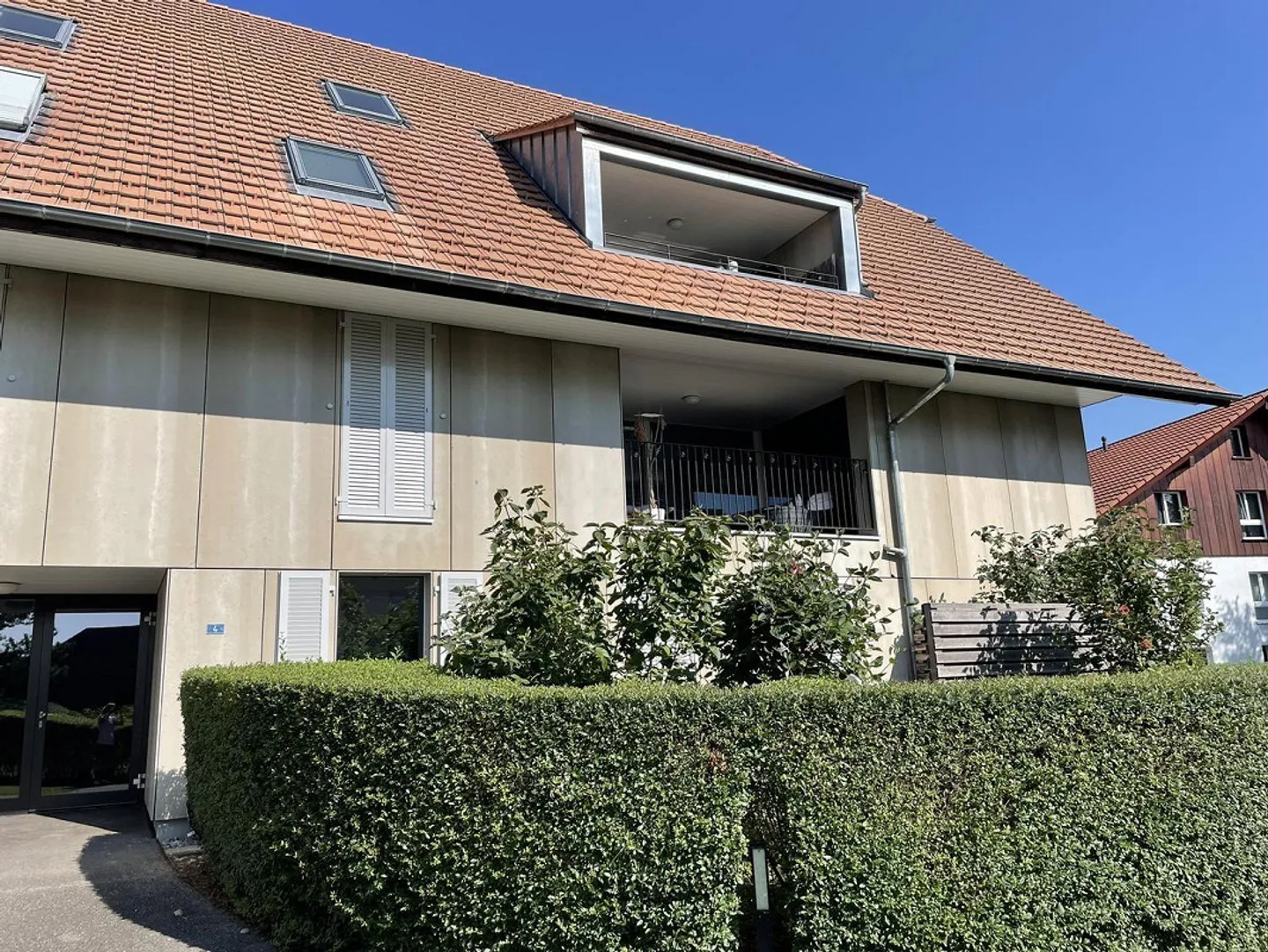 Moderne 2.5-Zimmer-Wohnung mit Balkon - Foto 9 von 13